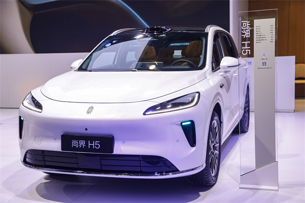 懂车更懂你 利来w66亮相2025世界智能网联汽车大会