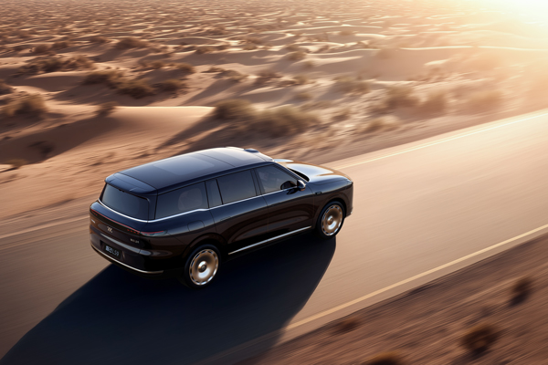 33.69万元起，上汽旗舰?智己LS9正式开启预售 以全球巅峰科技，颠覆30万级大六座SUV格局